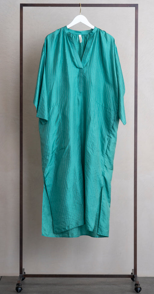 Two Side Pocket Caftan Green Silk