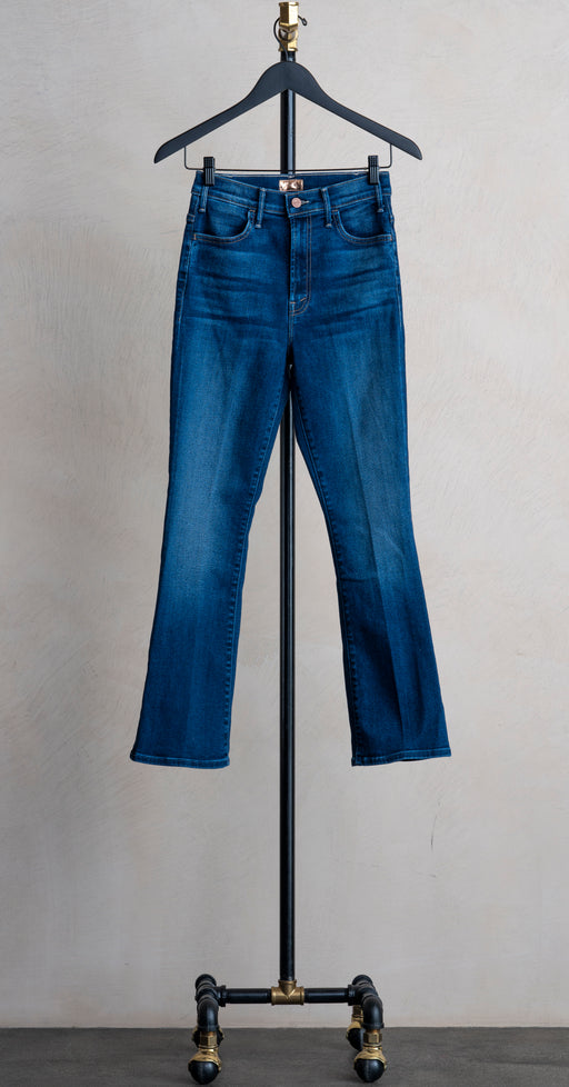 Mother Hustler Ankle Taking Chances