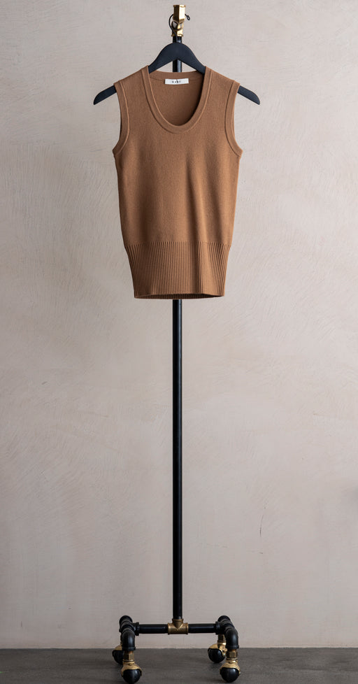 6397 U Neck Vest Desert