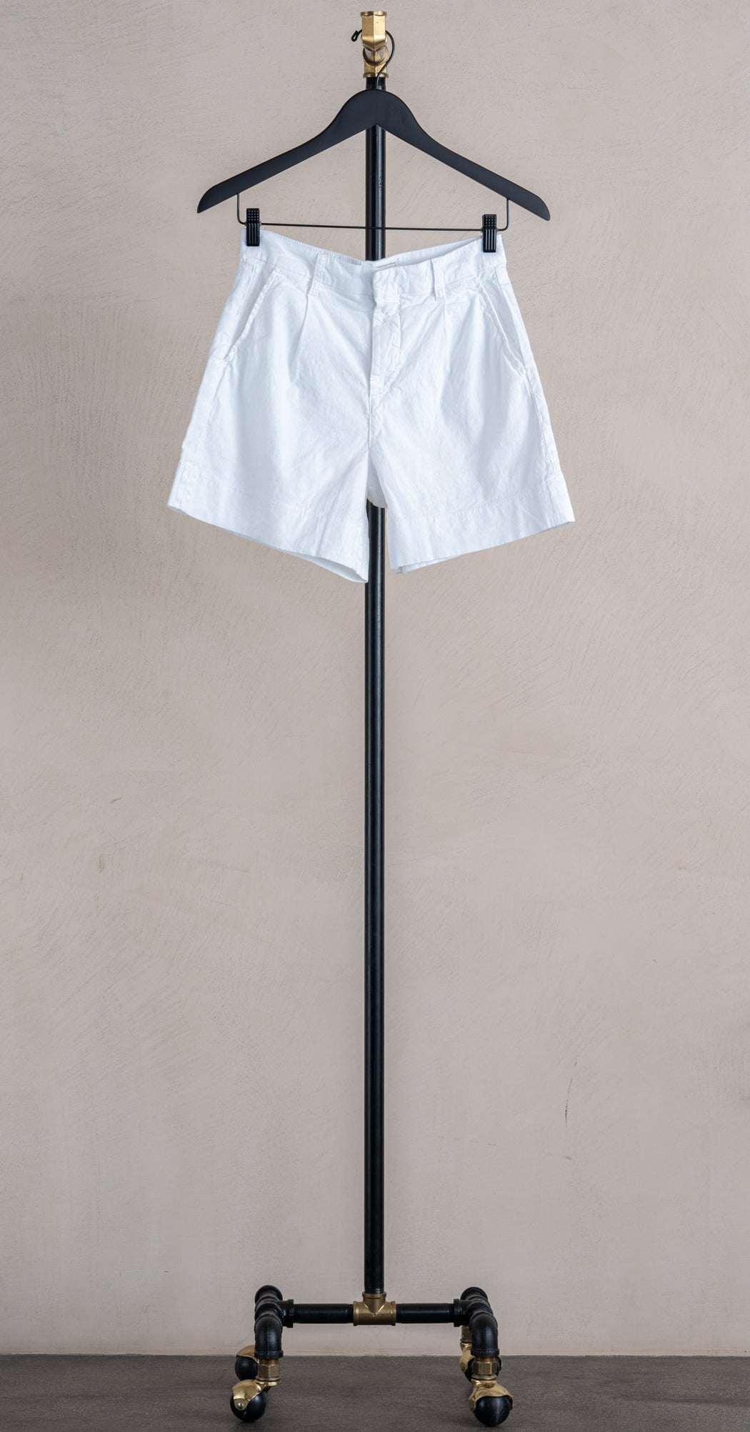 Frank & Eileen Waterford Linen Short White