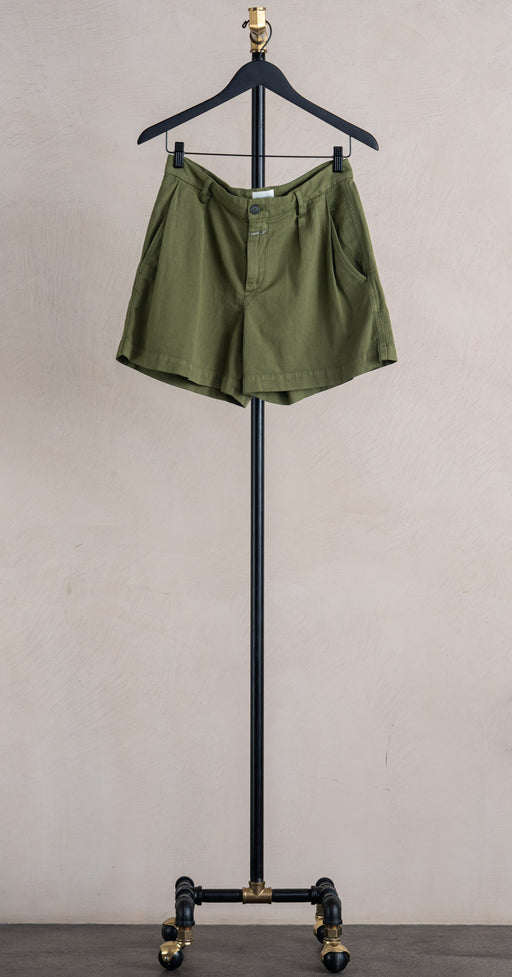 Closed Revyl Shorts Hunter Green
